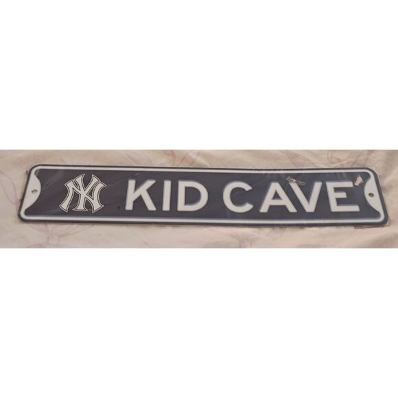 New York Yankees metal KID CAVE Street Sign predrilled mounting holes NEW sealed - Picture 1 of 5